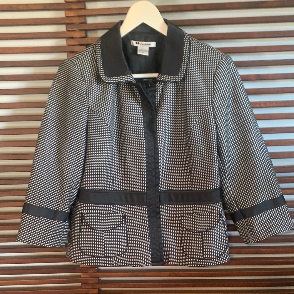Nygard Black and White Blazer